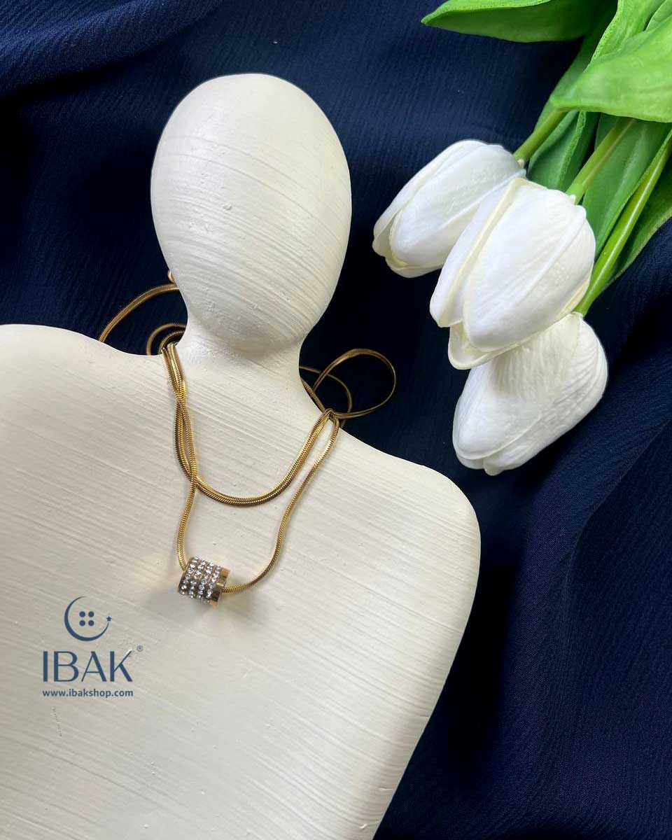 گردنبند هرینگوبن رینگ نگین دار